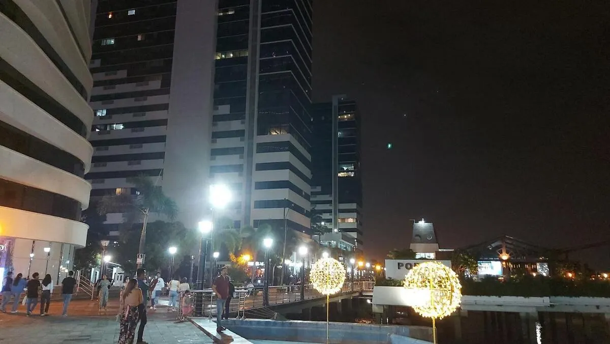 Puerto Santa Ana, Automatic Check In, Parking Lejlighed Guayaquil